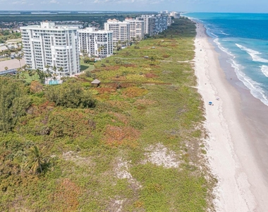 2700 N Highway A1a - Photo Thumbnail 18