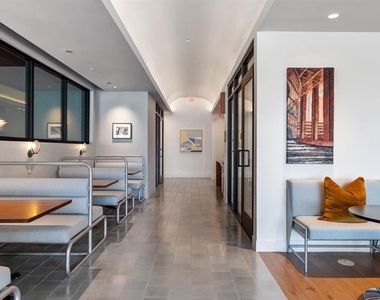 2305 Summer St - Photo Thumbnail 14