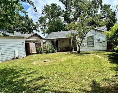 1911 Tabor Street - Photo Thumbnail 14
