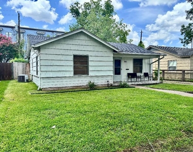 1911 Tabor Street - Photo Thumbnail 12