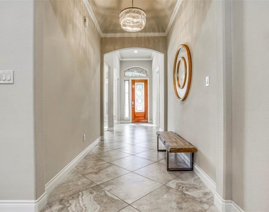 29114 Davenport Drive - Photo Thumbnail 4