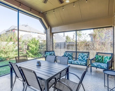 29114 Davenport Drive - Photo Thumbnail 42