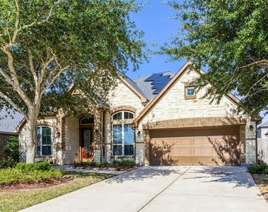 29114 Davenport Drive - Photo Thumbnail 1
