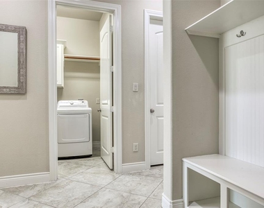 29114 Davenport Drive - Photo Thumbnail 39
