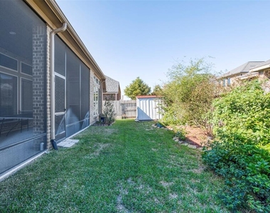 29114 Davenport Drive - Photo Thumbnail 44