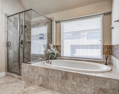 29114 Davenport Drive - Photo Thumbnail 22