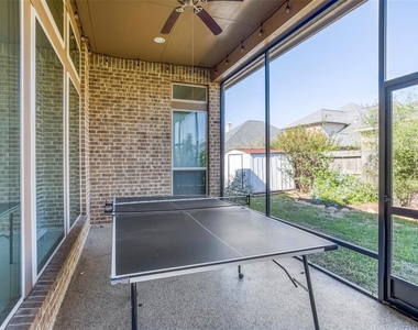 29114 Davenport Drive - Photo Thumbnail 40