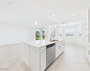 5555 Double Eagle Circle - Photo Thumbnail 9