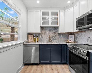 4536 1st Avenue N - Photo Thumbnail 11