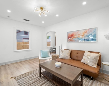 4536 1st Avenue N - Photo Thumbnail 7