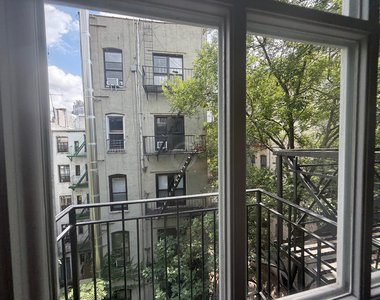 248 Mott Street - Photo Thumbnail 4
