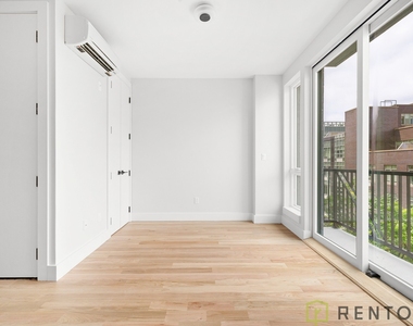 22 Frost Street - Photo Thumbnail 1