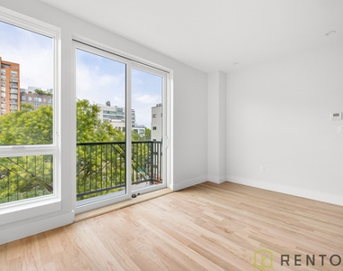 22 Frost Street - Photo Thumbnail 3