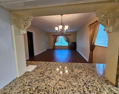 6650 Royal Palm Boulevard - Photo Thumbnail 5