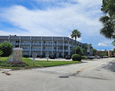 6650 Royal Palm Boulevard - Photo Thumbnail 1