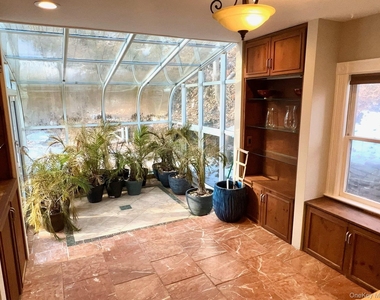 67 River Road - Photo Thumbnail 15