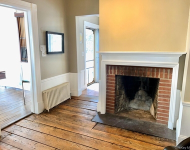 67 River Road - Photo Thumbnail 5
