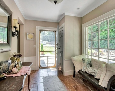 67 River Road - Photo Thumbnail 4