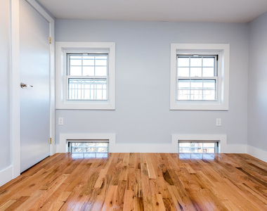 179 Stanhope Street - Photo Thumbnail 10