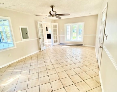 46 Beaverdale Lane - Photo Thumbnail 2