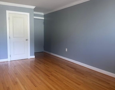 2838 Hartford Street Se - Photo Thumbnail 10
