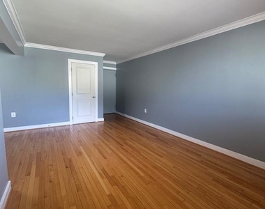2838 Hartford Street Se - Photo Thumbnail 9
