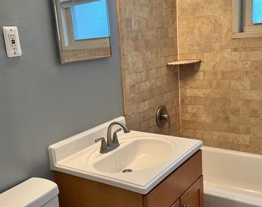 2838 Hartford Street Se - Photo Thumbnail 3