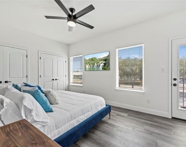 8636 Scott Street - Photo Thumbnail 19