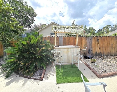 560 Brandon Road - Photo Thumbnail 36