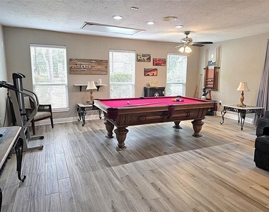 560 Brandon Road - Photo Thumbnail 21