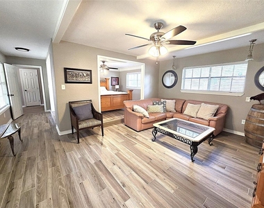 560 Brandon Road - Photo Thumbnail 27