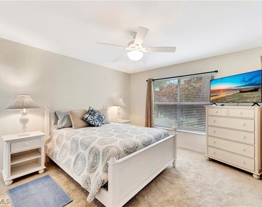 1925 Courtyard Way - Photo Thumbnail 8