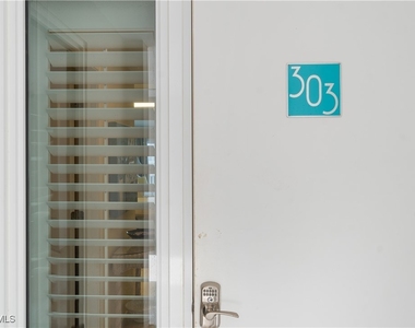 3443 Gulf Shore Boulevard N - Photo Thumbnail 14