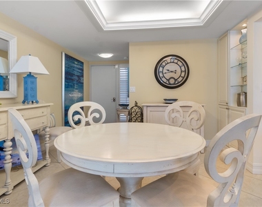 3443 Gulf Shore Boulevard N - Photo Thumbnail 6