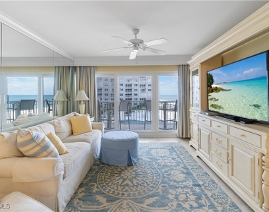 3443 Gulf Shore Boulevard N - Photo Thumbnail 1
