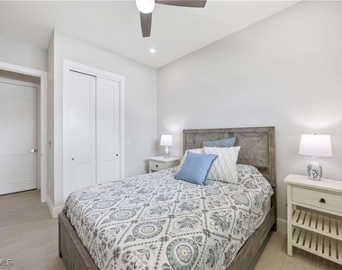 1395 Curlew Avenue - Photo Thumbnail 18