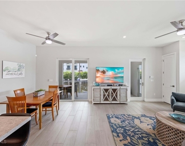 1395 Curlew Avenue - Photo Thumbnail 8