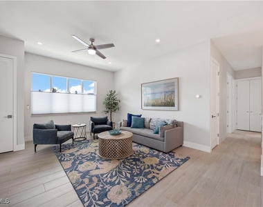 1395 Curlew Avenue - Photo Thumbnail 7