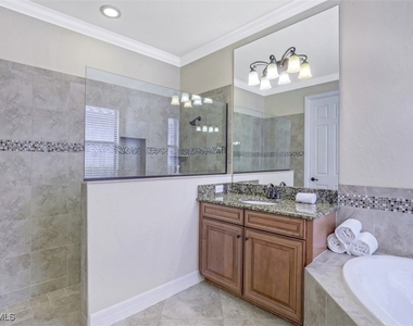 9530 Piacere Way - Photo Thumbnail 21