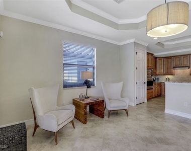9530 Piacere Way - Photo Thumbnail 11