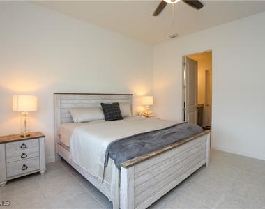 14759 Kingfisher Loop - Photo Thumbnail 16