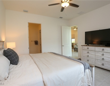 14759 Kingfisher Loop - Photo Thumbnail 17