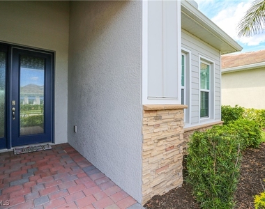 14656 Kelson Circle - Photo Thumbnail 3