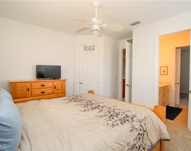 28130 L Burton Fletcher Court - Photo Thumbnail 43
