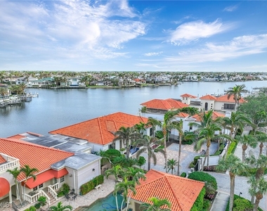 4751 Gulf Shore Boulevard N - Photo Thumbnail 25