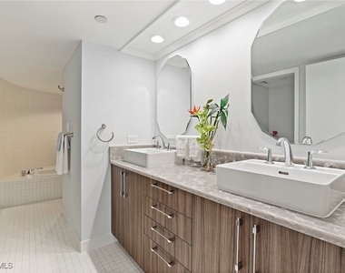 4751 Gulf Shore Boulevard N - Photo Thumbnail 13