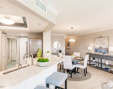 900 Collier Court - Photo Thumbnail 6