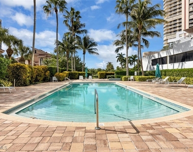 4751 Gulf Shore Boulevard N - Photo Thumbnail 13