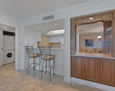 4751 Gulf Shore Boulevard N - Photo Thumbnail 7