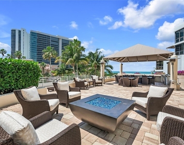 4751 Gulf Shore Boulevard N - Photo Thumbnail 17